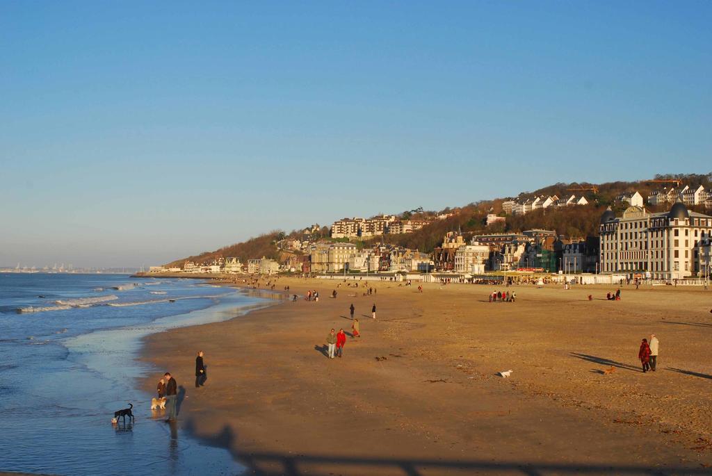 Les Studios Saint Germain Trouville-sur-Mer Exterior foto